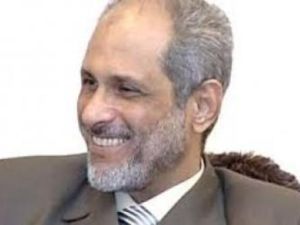  غازي صلاح الدين العتباني، الذي طرد من حزب المؤتمر الوطني الحاكم في السودان