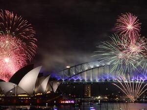 العاب نارية خلال احتفالات راس السنة الجديدة في سيدني
