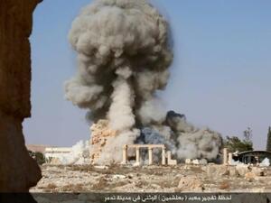 صورة بثها تنظيم داعش وتظهر تدمير معبد بعلشمين في تدمر
