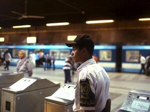 مصر تعيد فتح محطة مترو التحرير بعد إغلاقها عامين
