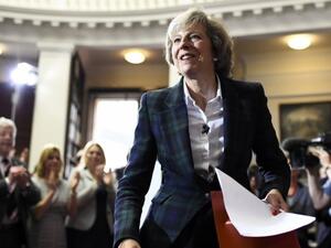 ماي المعروفة لشخصيتها القوية وابنة قس