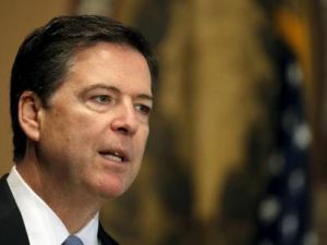 جيمس كومي مدير مكتب التحقيقات الاتحادي (إف.بي.آي)
