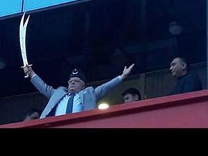 ذو الفقار سيف ذو رأسين استخدم في بداية الفتوحات الإسلامية 