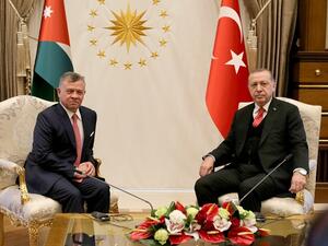 شهدت العلاقات الأردنية التركية تحسنا بعد وقوف تركيا الى جانب المملكة في التصديق لقرار ترامب 