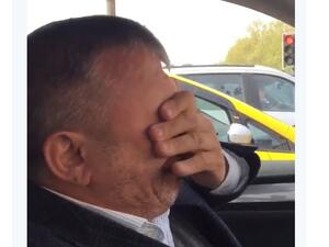 تركي يبكي ما وصلت إليه حال المسلمين