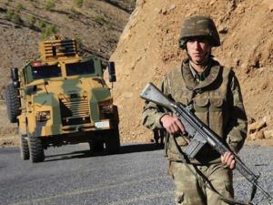 مقتل جندي تركي في اشتباك على الحدود السورية