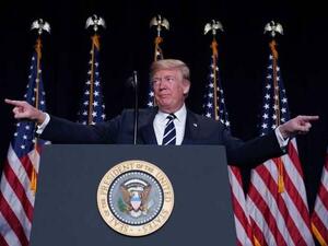 مئات الآلاف من الأشخاص ربما يُقتلون (بسبب الهجوم على إدلب). لا تسمحوا بحدوث هذا
