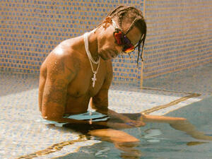 Travis Scott cried when his baby daughter was born (Source: travisscott / Instagram ) 