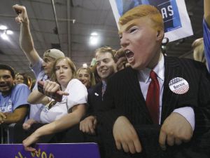 تجمع المتظاهرون في مدن فيلادلفيا وبالتيمور وبورتلاند ودالاس وغراند رابيدز وميشيغان