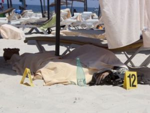 تنديد عربي ودولي واسع بعد اعتداءات تونس والكويت وفرنسا