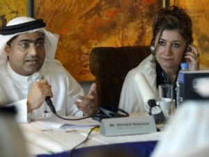 المدافع الاماراتي عن حقوق الانسان احمد منصور