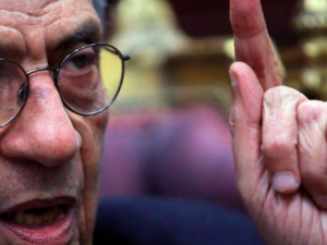  Amr Moussa calls for national dialogue in the issue of changing the Egyptian constitution (Twitter) 