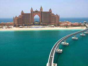 The Atlantis hotel in Dubai is the host of musicians, celebrities and high end businesses. [laingorourke.com]