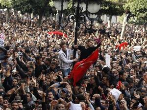 UGTT has called for nationwide peaceful protests to end the political crisis and oust the Islamist-led government (Courtesy of Foreign Policy Journal)