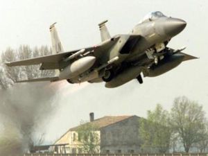 مقاتلة أف-15 أمريكية 
