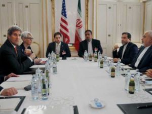 الناطق باسم البيت الأبيض علل تمديد المحادثات بوجود بعض المسائل المهمة العالقة في المفاوضات