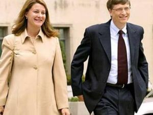 غيتس وزوجته ميليندا/أرشيف