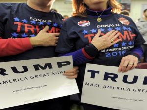  أنصار دونالد ترامب المرشح الجمهوري المحتمل لانتخابات الرئاسة  الأمريكية