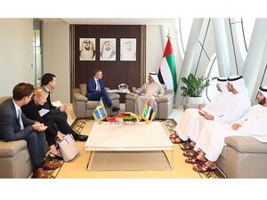 خلال الاجتماع