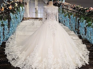 مجموعة فساتين زفاف لعروس ربيع 2018