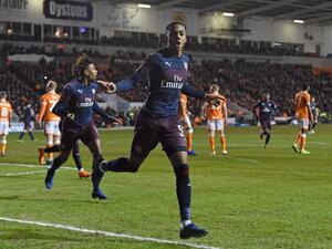 ويلوك يقود آرسنال للفوز