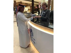 إذا كنت تحلم بالسفر مع عائلتك إلى الأردن لزيارة البتراء، المدينة القديمة المحفورة في الصخر، أو حضور مهرجان برشلونة في إسبانيا مع الأصدقاء، فما عليك إلا التسوق في سيتي سنتر الشارقة وسيتي سنتر عجمان.