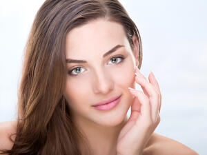 الوجه هو المكان الأول الذي يكشف مدى الفقدان أو الزيادة على وزن الشخص
