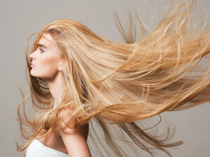 يجب عدم تعريض الشعر للحرارة الزائدة سواء من خلال المجففات الصناعية كالمجفف الكهربائي