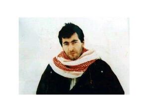 يغلق العميل نوافذ منزله خشية من اغتياله، بطلب من "الشاباك" 