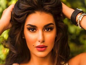 ياسمين صبري تحضع لجلسة تصوير بالأحمر و النتيجة مخيبة للتوقعات!