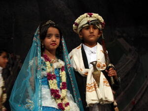 Yemeni children dressed in traditional wedding outfits (MOHAMMED HUWAIS/AFP/Getty Images)