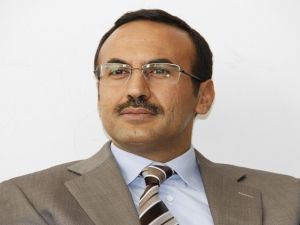 تمتع احمد علي صالح ووالده بنفوذ كبير على وحدات الجيش التي تقاتل الى جانب جماعة الحوثيين