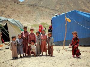 Yemeni children stand outside a tent at a makeshift camp for Internally Displaced Persons (IDPs) after they were forced to flee their homes due to the ongoing fighting in the country, in the Nehm region, west of Marib city, on May 8, 2016. (AFP/Abdullah al-Qadri) Yemeni children stand outside a tent at a makeshift camp for Internally Displaced Persons (IDPs) after they were forced to flee their homes due to the ongoing fighting in the country, in the Nehm region, west of Marib city, on May 8, 2016. (AFP/Abdullah al-Qadri)