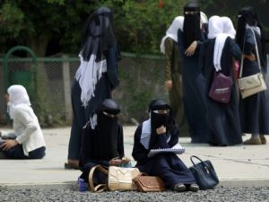 مستشفى كبير مهدد بالاغلاق في صنعاء
