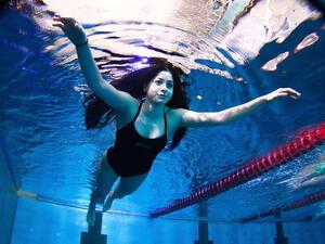 Refugee teen Yusra Mardini was an adept swimmer before having to flee the Syrian war. (Twitter)