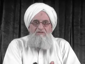 الظواهري: ثقو بالقاعدة