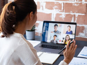 6 Ways to Get Your Team to Speak Up in Virtual Meetings