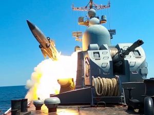 Wheat prices rise on Russian warship firing at Ukraine-bound vessel