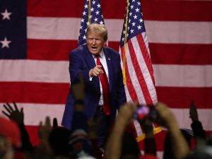 Donald Trump bashes Wall Street rally as making ‘rich people richer’