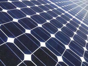 Top solar producer Longi pushing for price war