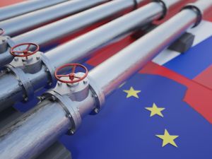 EU relieved by declining gas prices