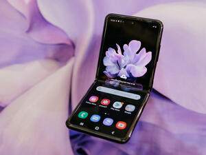Samsung Galaxy Z Flip Sold Out On First Day