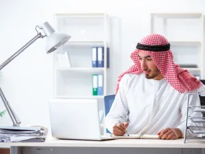 Saudi Arabia: Unemployment Rate Falls to 12.6 Percent in Q4