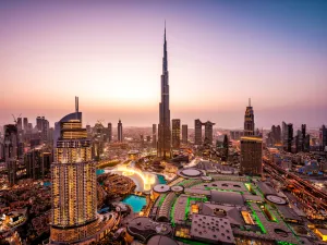UAE to Issue Special Currency Notes to Mark Year of Fifty