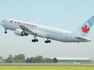 Air Canada Inks $4.68 Billion Government Aid Package
