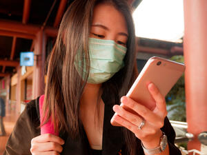 Apple: New Update Allows Users to Unlock Phones With Masks On