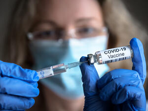 Saudi Arabia: Only Vaccinated People Can Enter Govt, Private Offices Starting Aug 1