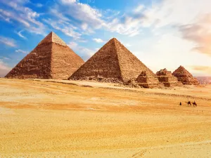 Egypt Eyes $9 Billion In Tourism Revenues In 2021 