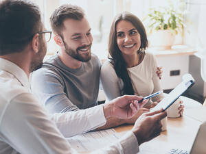 5 Tips to Help You Choose the Right Financial Adviser