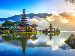 Indonesia Rolls Out Rice ATMs Amid COVID-19 Crisis